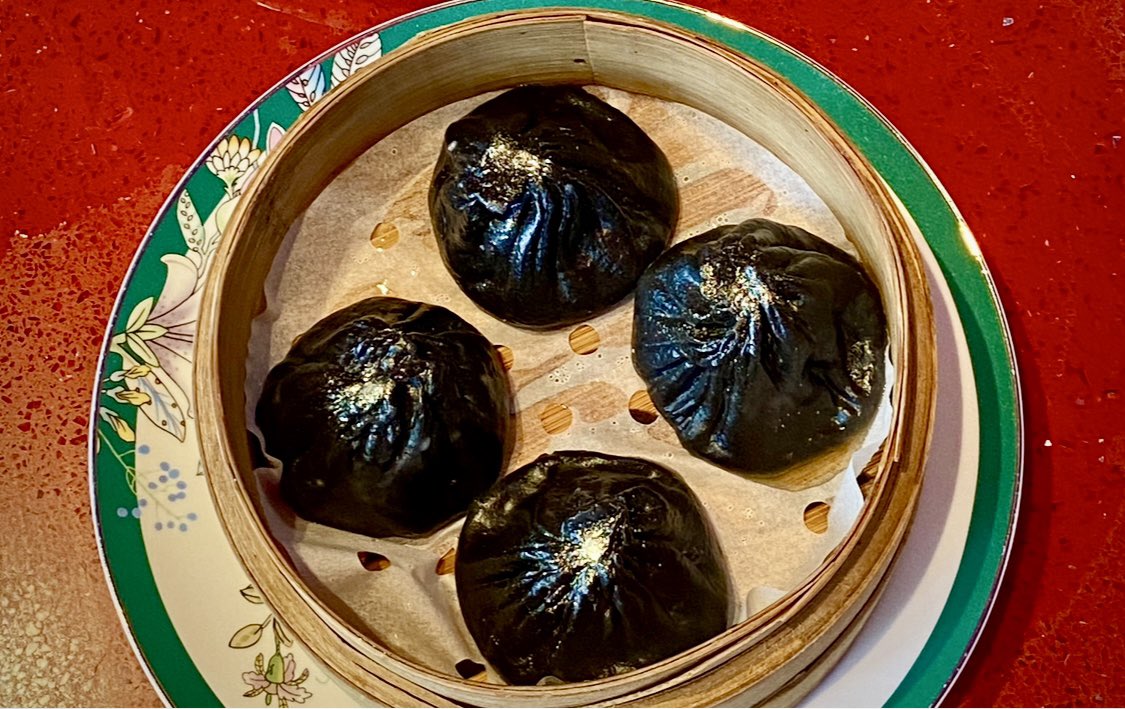 wokstar's tweet photo. Don’t miss my next Wok Star Supper Club hosted by Yue Chinese in South Beach, Florida! I’ve curated a 5-Course Tasting Menu for $78pp INCLUSIVE of tax &amp; tips + Welcome Rosé!  I’ll curate seating with like-minded people. Here’s the reservations link: 
https://t.co/bumNNohEKn https://t.co/yBoGfgJO2p