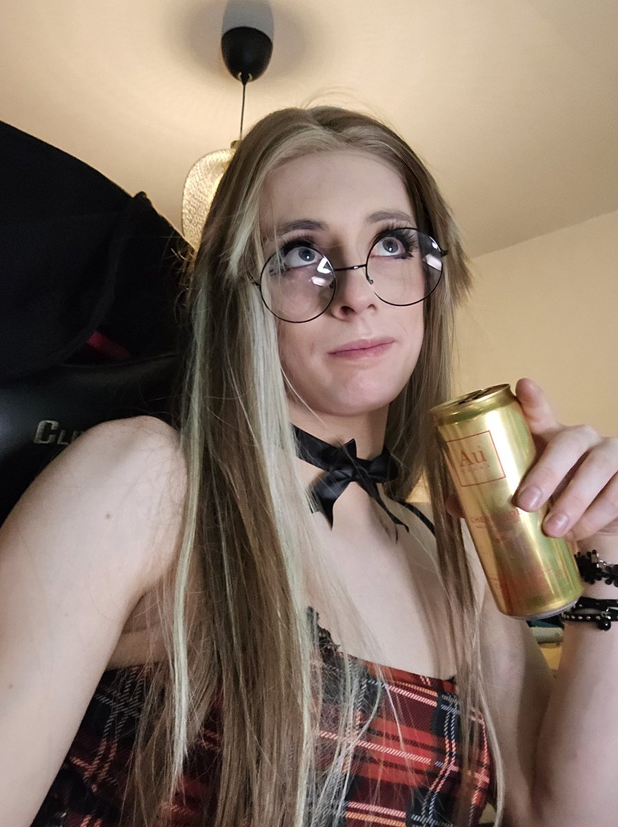 Femboy Minecraft tweet media
