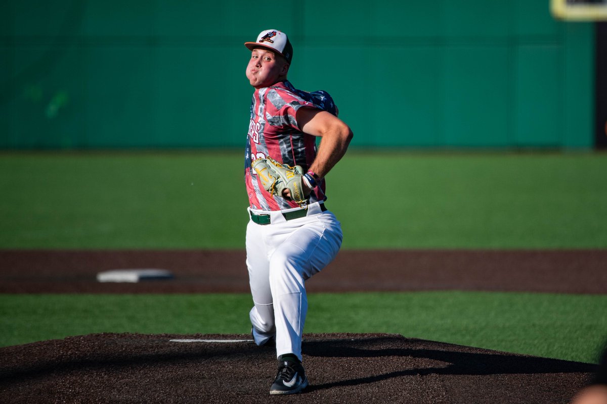 Former Saint Ryan Daly is a winner in his professional debut.  He struck out seven batters (including the final three he faced) against one walk, six hits and four runs over five innings in a 9-4 Joliet Slammers victory on Saturday night.