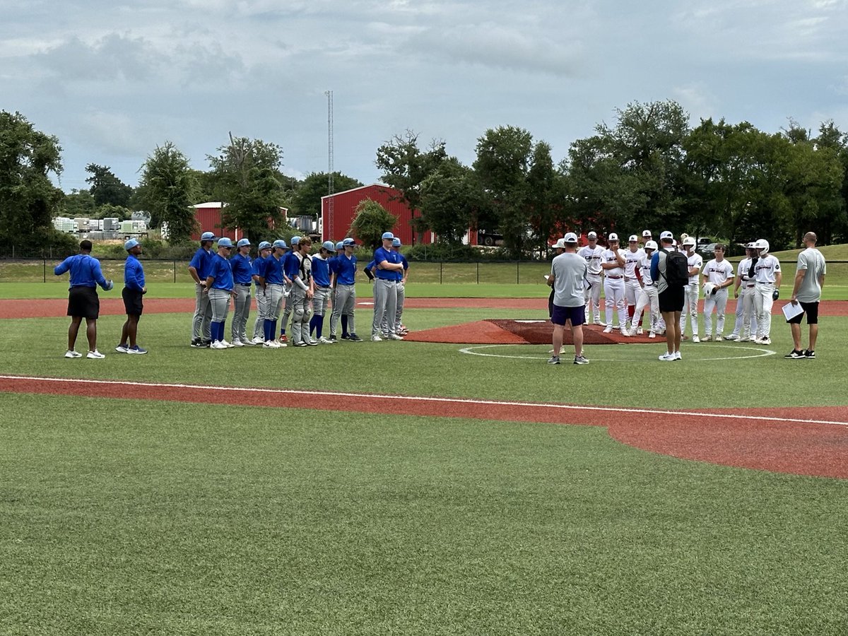 bland_2027's tweet photo. Spent the last 4 days in Franklin TX with https://t.co/vuHmIJXzRE  30+ College Coach Showcase. 

I was able to receive feedback directly after the game I pitched in. Excellent learning. 

@TEXAS_OILERS 
@CoachHarrisNCSA 
@HeathHawksBB https://t.co/yAqm4Cjm1a