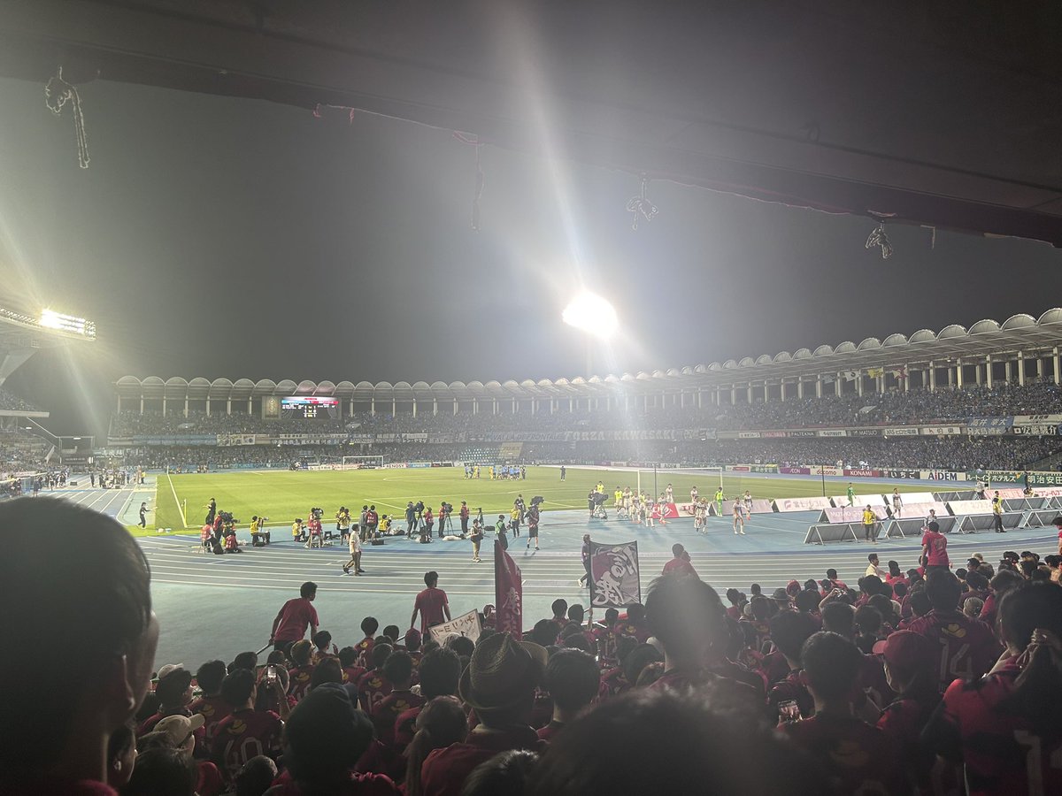 vs川崎フロンターレ

後半ボロボロできついね

#鹿島アントラーズ