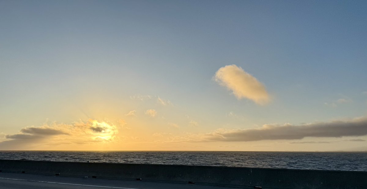 Sunset over San Francisco Bay rn