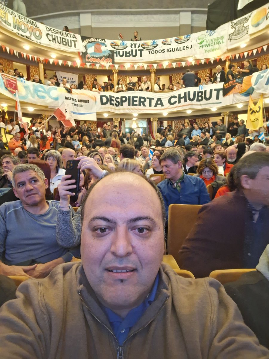 soypablocrd's tweet photo. DESPIERTA CHUBUT
El cambio esta en marcha! https://t.co/LdSa7ob1cT