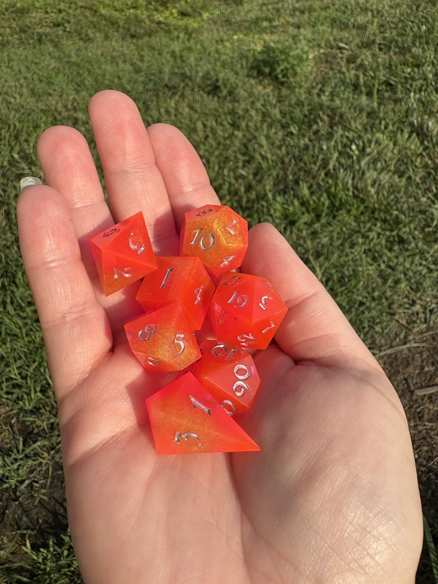blaiddvdrwg's tweet photo. $45 each plus shipping. DM me to claim. https://t.co/xezEVzPEK6