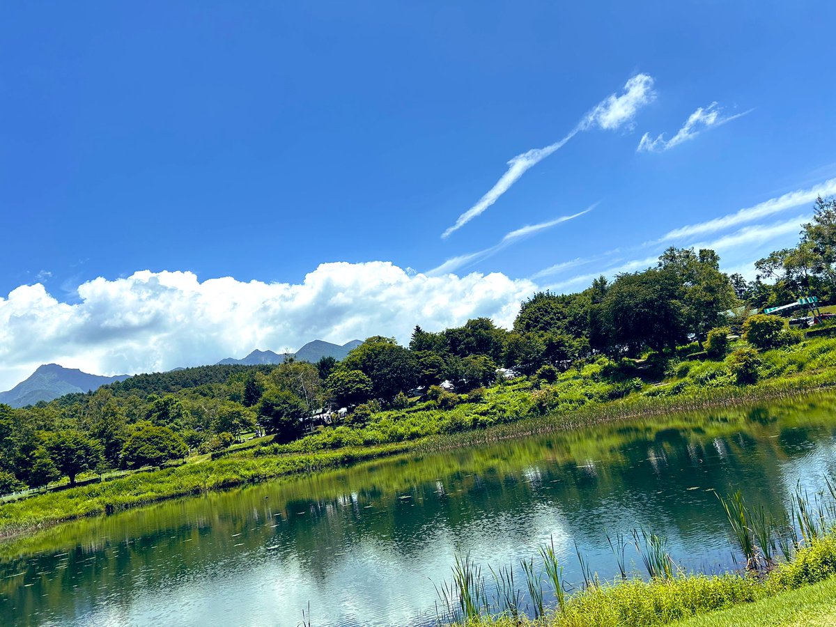 hukulou20221226's tweet image. 天気良き☀️

クラフト市🏕️

娘の戦利品🤖