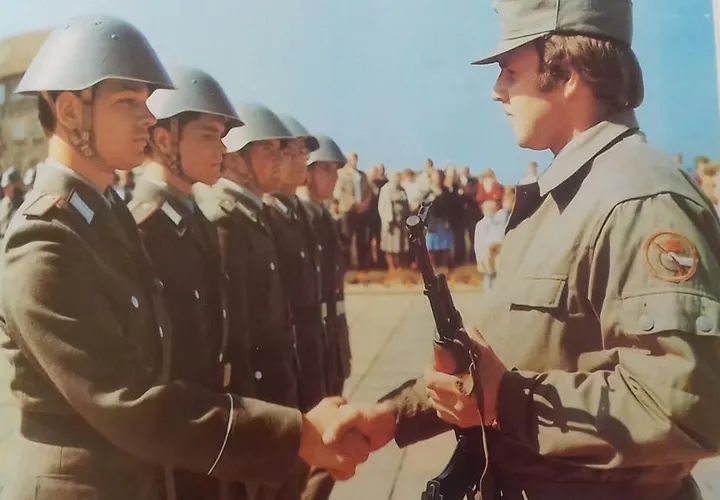 Hammer and Compass Visuals (@revaus199) on Twitter photo 