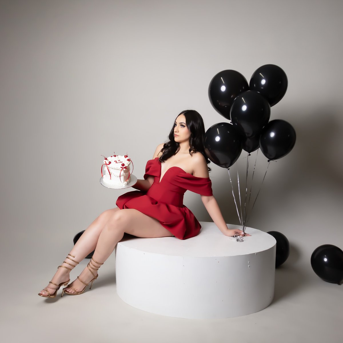 Edit Your Way to Stunning Photos - Special Offer for a Limited Time!

Feel free to send me a couple of test images so we can see if we'd be a good fit

My E-mail : natalienora.retouching2025@gmail.com

🚩 Our service : High end √ Basic √ Fashion √ Headshot √ Beauty √ Newborn