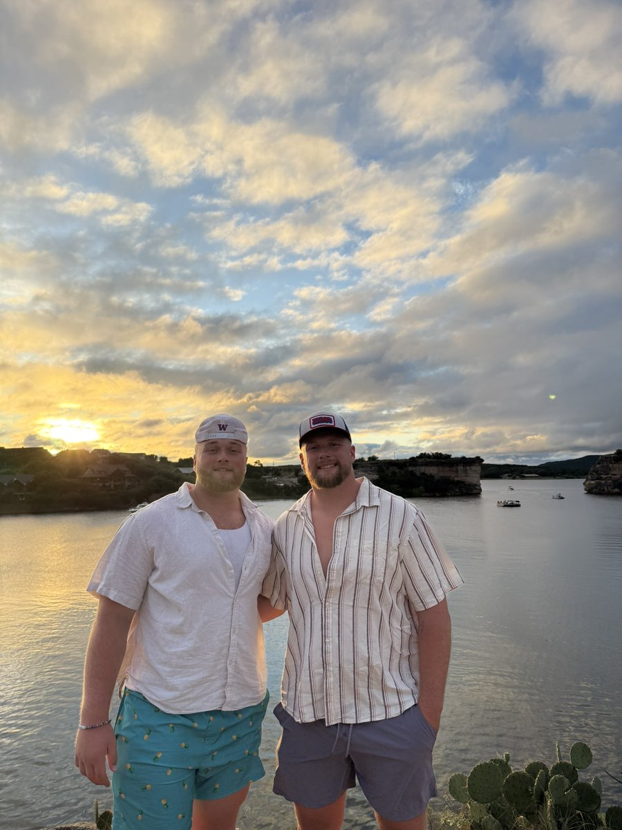 LandenHatchett's tweet image. Happy 4th from Possum Kingdom!