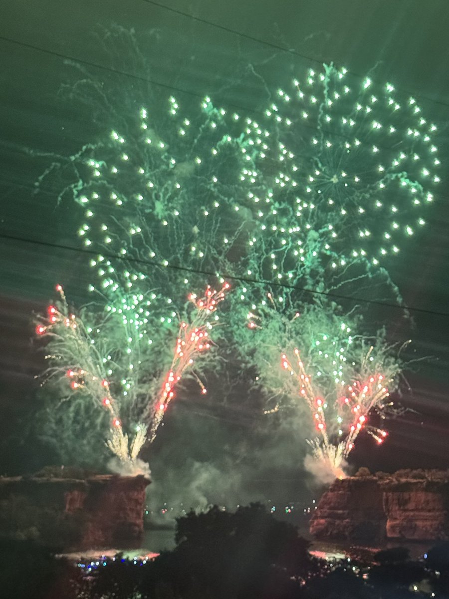 LandenHatchett's tweet image. Happy 4th from Possum Kingdom!
