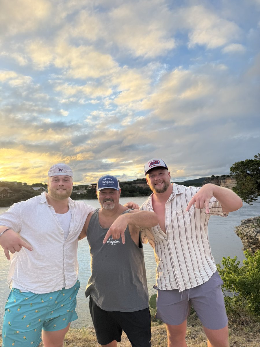 LandenHatchett's tweet image. Happy 4th from Possum Kingdom!