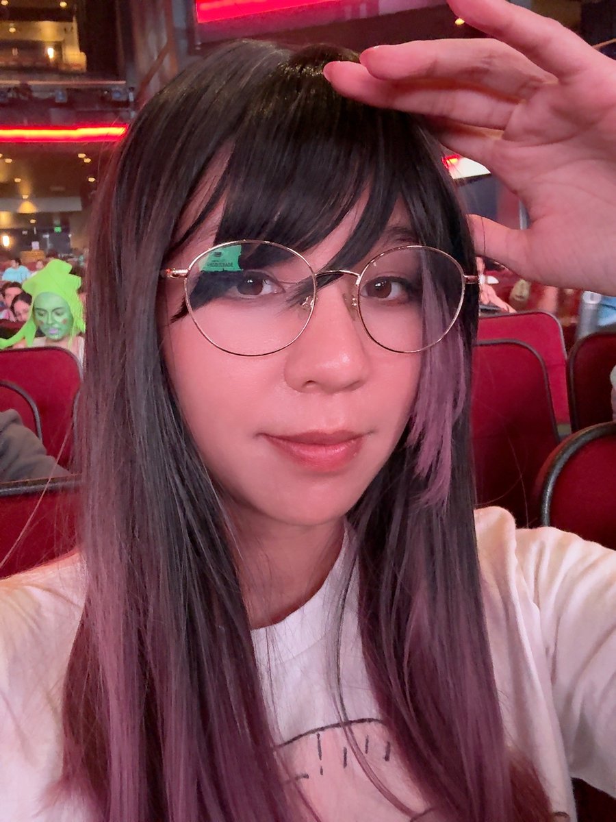 _inktho's tweet image. Meganebanashi
