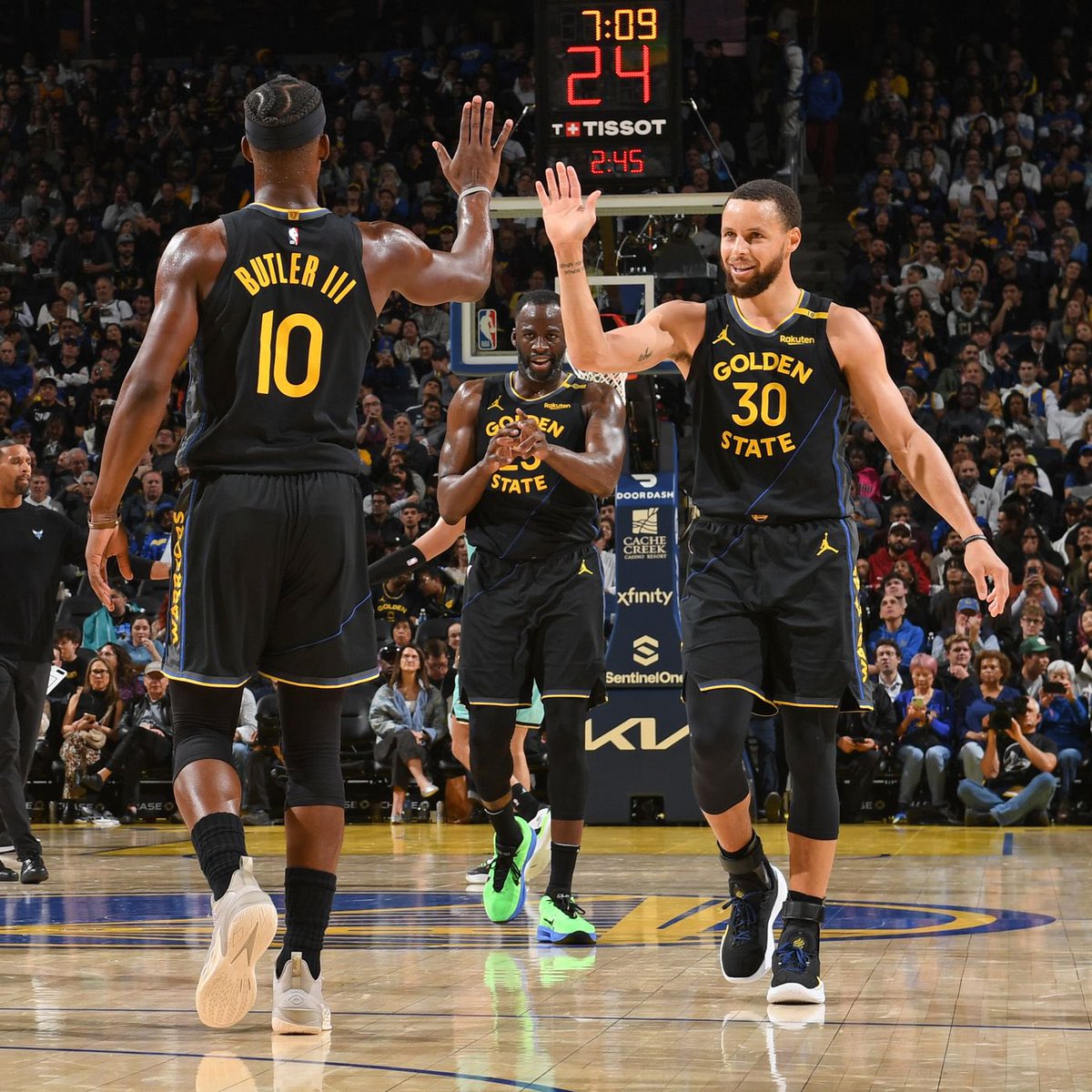 @lennoxinsane <a href="/Bloo_Hollow/">Bloo</a>