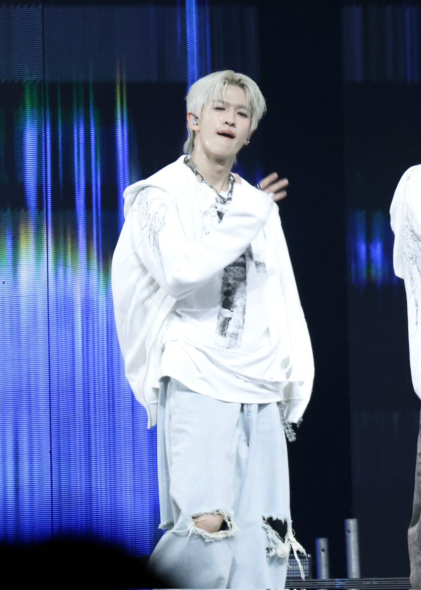 ꒰১🩷  05/07/25 🩷໒꒱ 

꒰ #JINWOOKkim <a href="/Jinwookkimjin/">Jinwook</a> ꒱

 =͟͟͞͞♡ เฮียคิมมาว่ะ ❤️‍🔥

#MIXEDPOPBANGKOK2025xBUS 
#BUSbecauseofyouishine