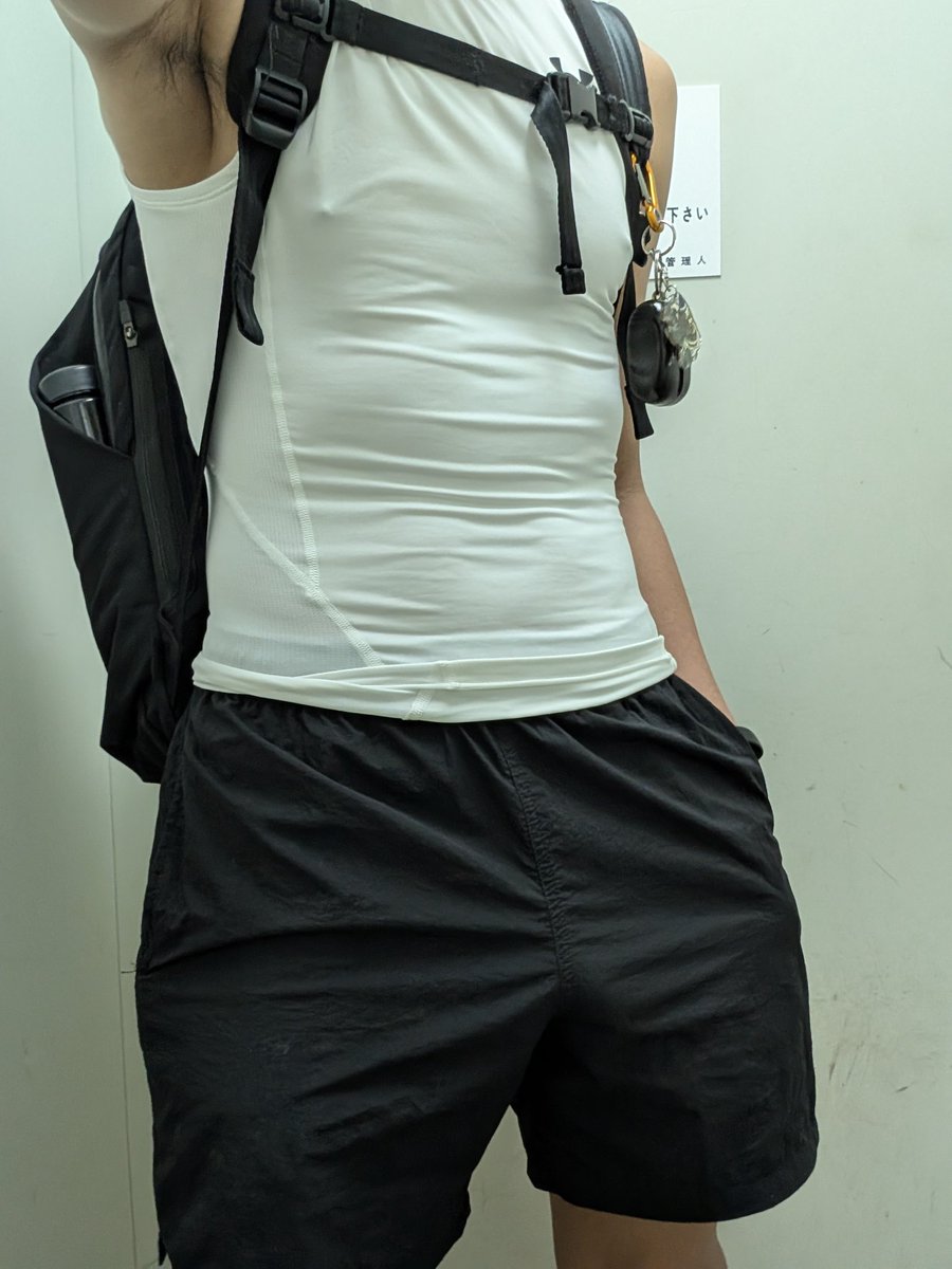 パイパンメガネ (@paipanmegane) on Twitter photo 