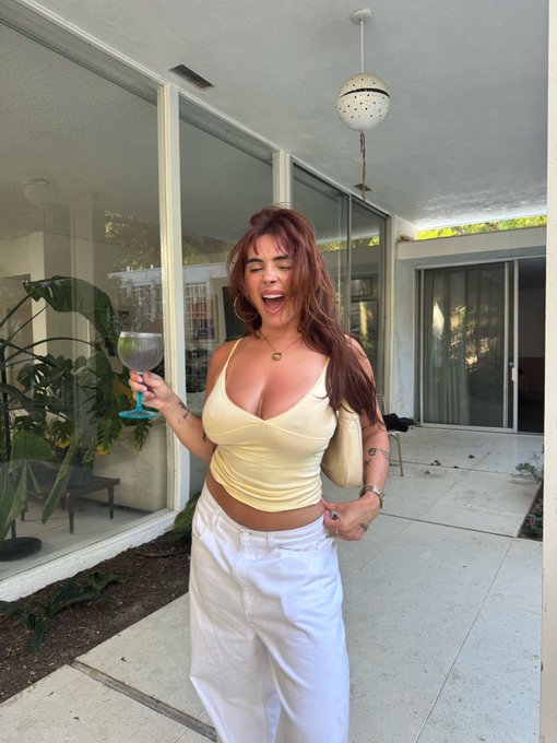 2 pic. https://t.co/B9E5LIjHos