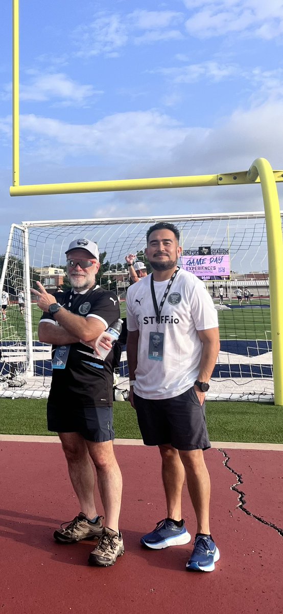 Nacho_Runner_'s tweet image. I was finally able to make it to a @McKChupacabras game. It was awesome to watch the game from the field and to check out the Stuff.io jerseys in action. 🔥⚽️