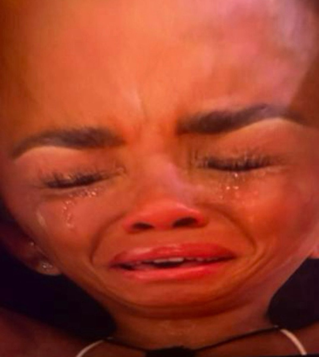 Cosmo Girl! With A Pearl Earring tweet media