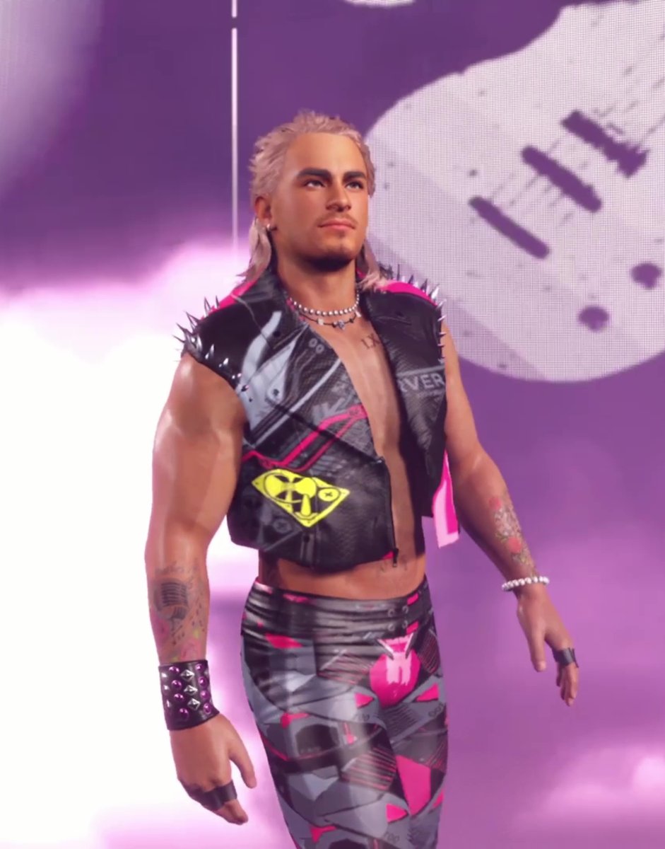 RealRoyalRev's tweet image. 