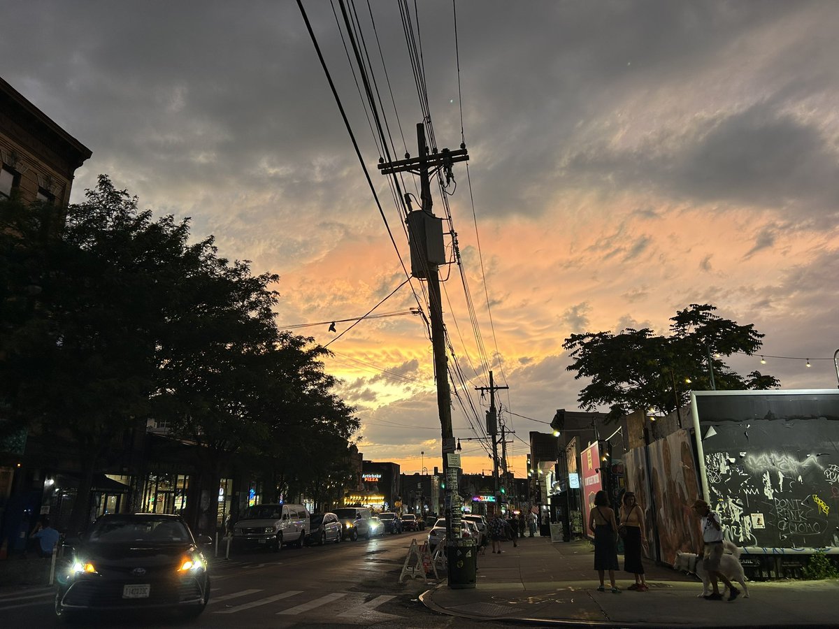 The sunset was so beautiful yesterday two nights ago. I ate a fish taco and had a glass of wine before this it was amazing