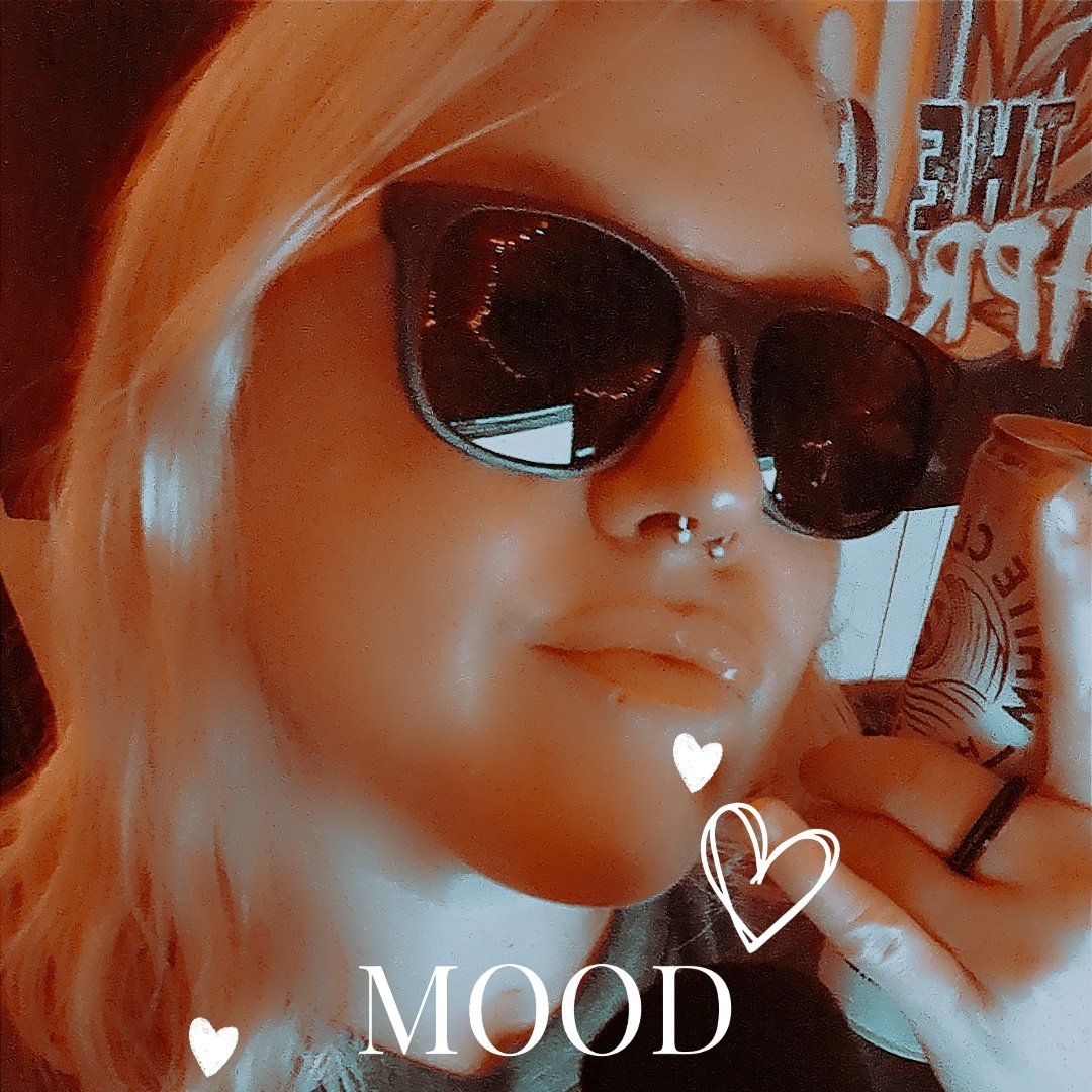 #NewProfilePic
I know, I'm cool, and you should be so lucky to know me 😉