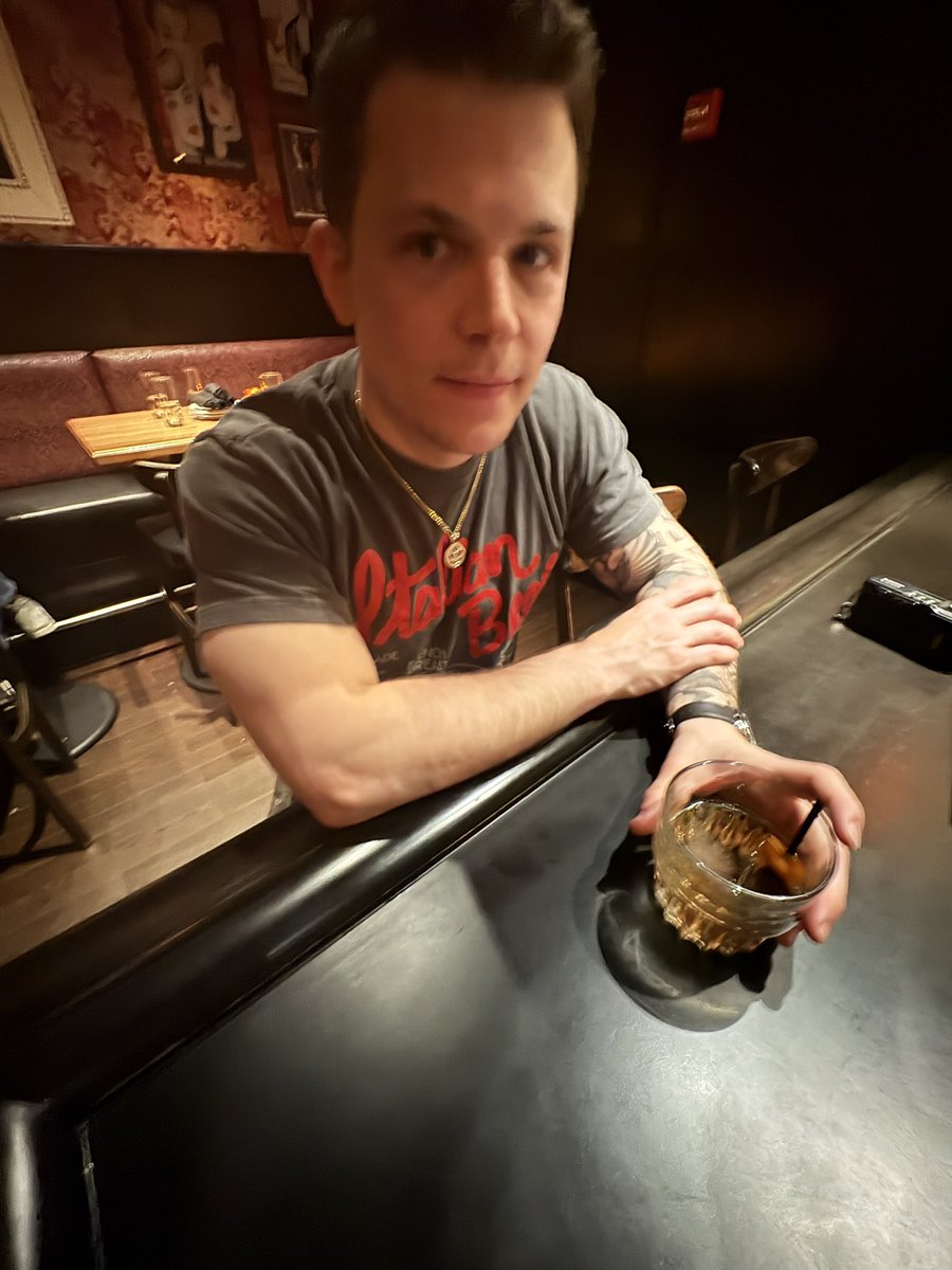 The picture I take of her vs the picture she takes of me