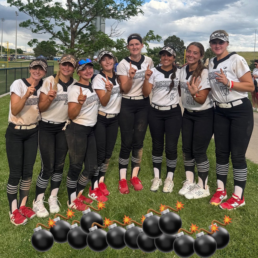 These ladies dropped 14 💣 in 4 days at the Triple Crown Colorado Sparkler 🧨