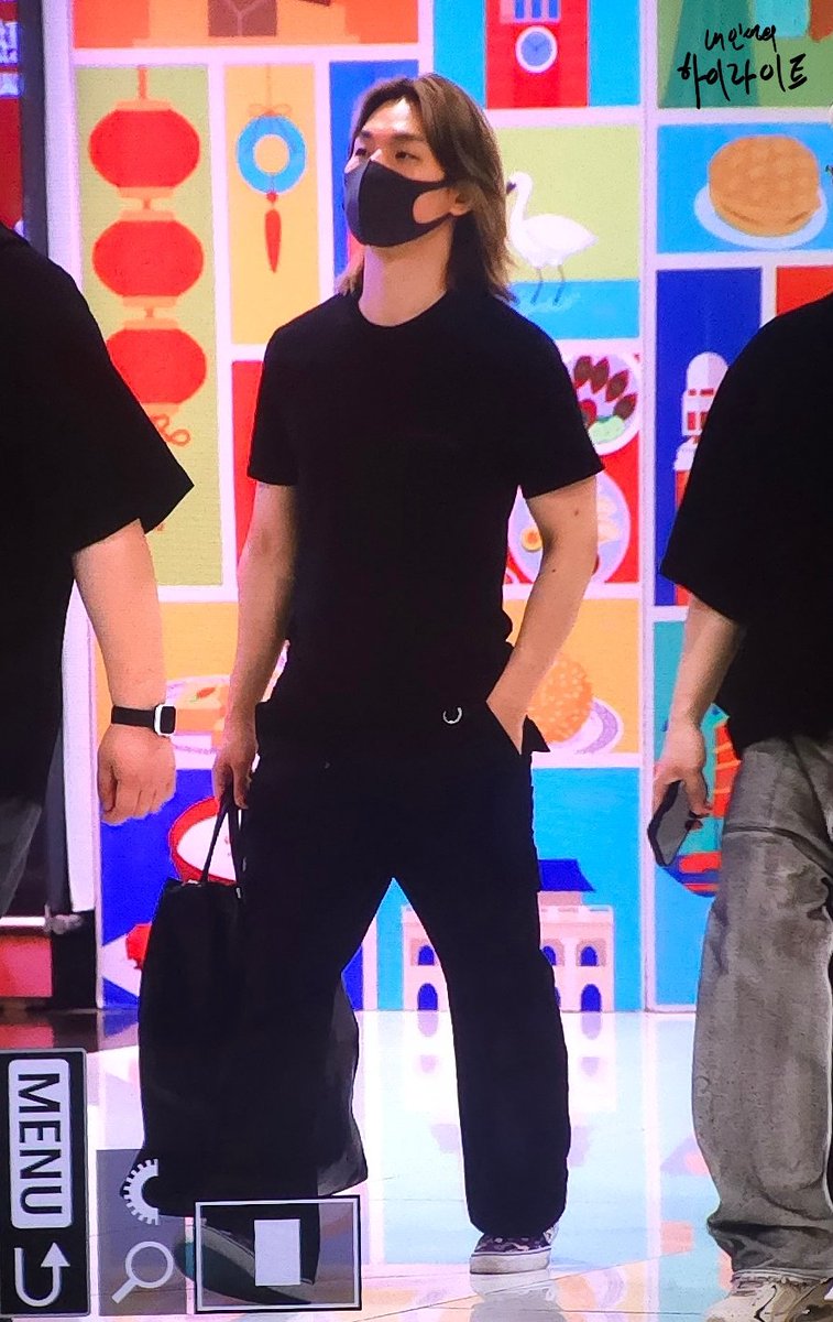 High__Lite's tweet photo. 250706 HKG

🥰🫶

#대성 #DAESUNG #DLITE #テソン
#DsWAVE #DsWAVEinHK
@d_lable https://t.co/2OdPzaxv5a