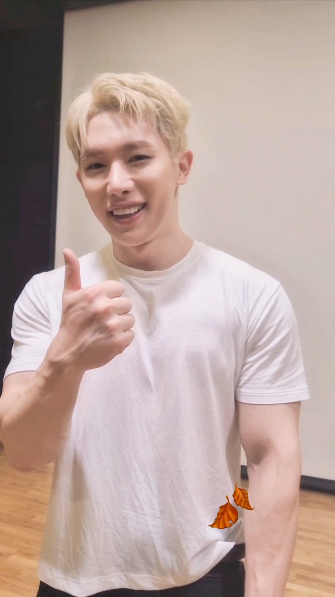 250706 인기가요 미팬
최애한테 따봉받기👍

#원호 #WONHO 
#betterthanme #베러댄미