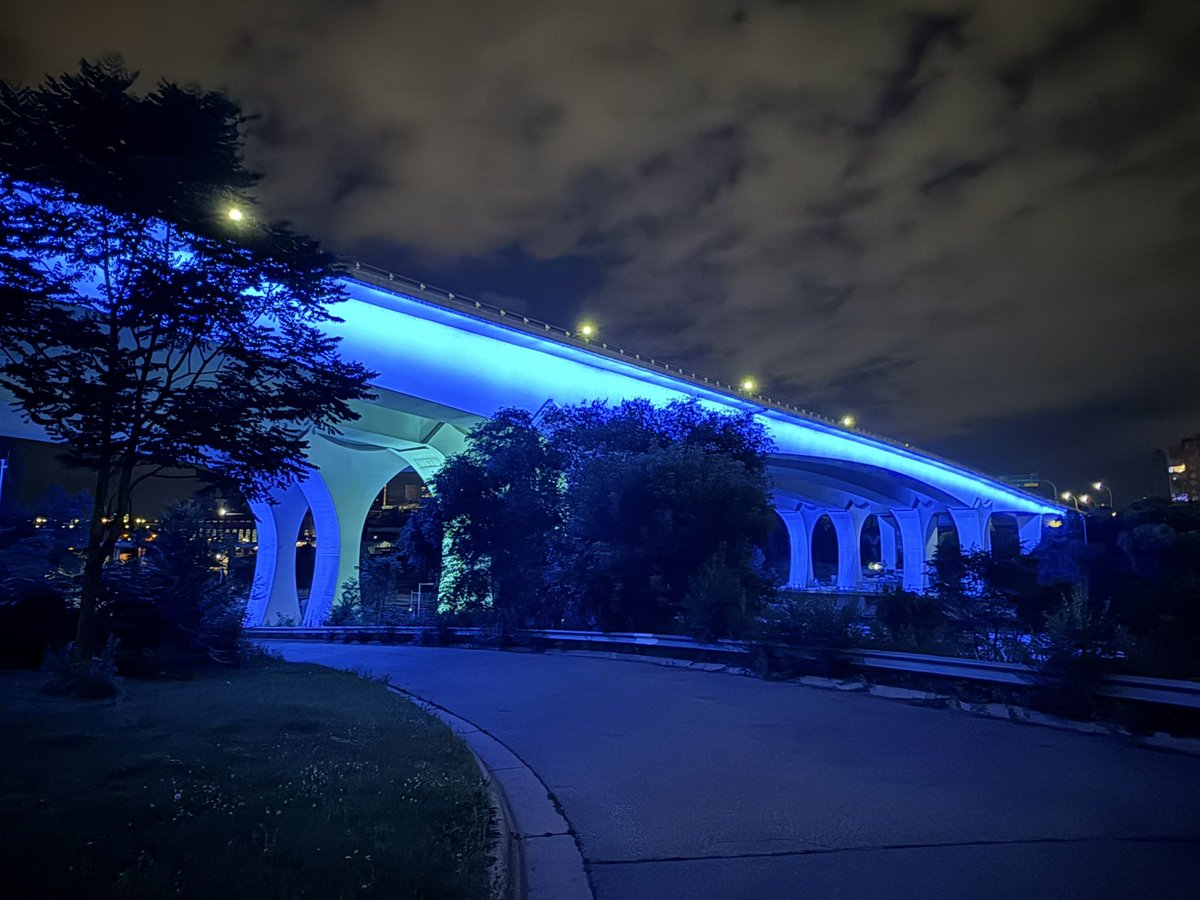 we love free edibles before biking home thank you <a href="/TasteofMinn/">TasteofMinnesota®</a>