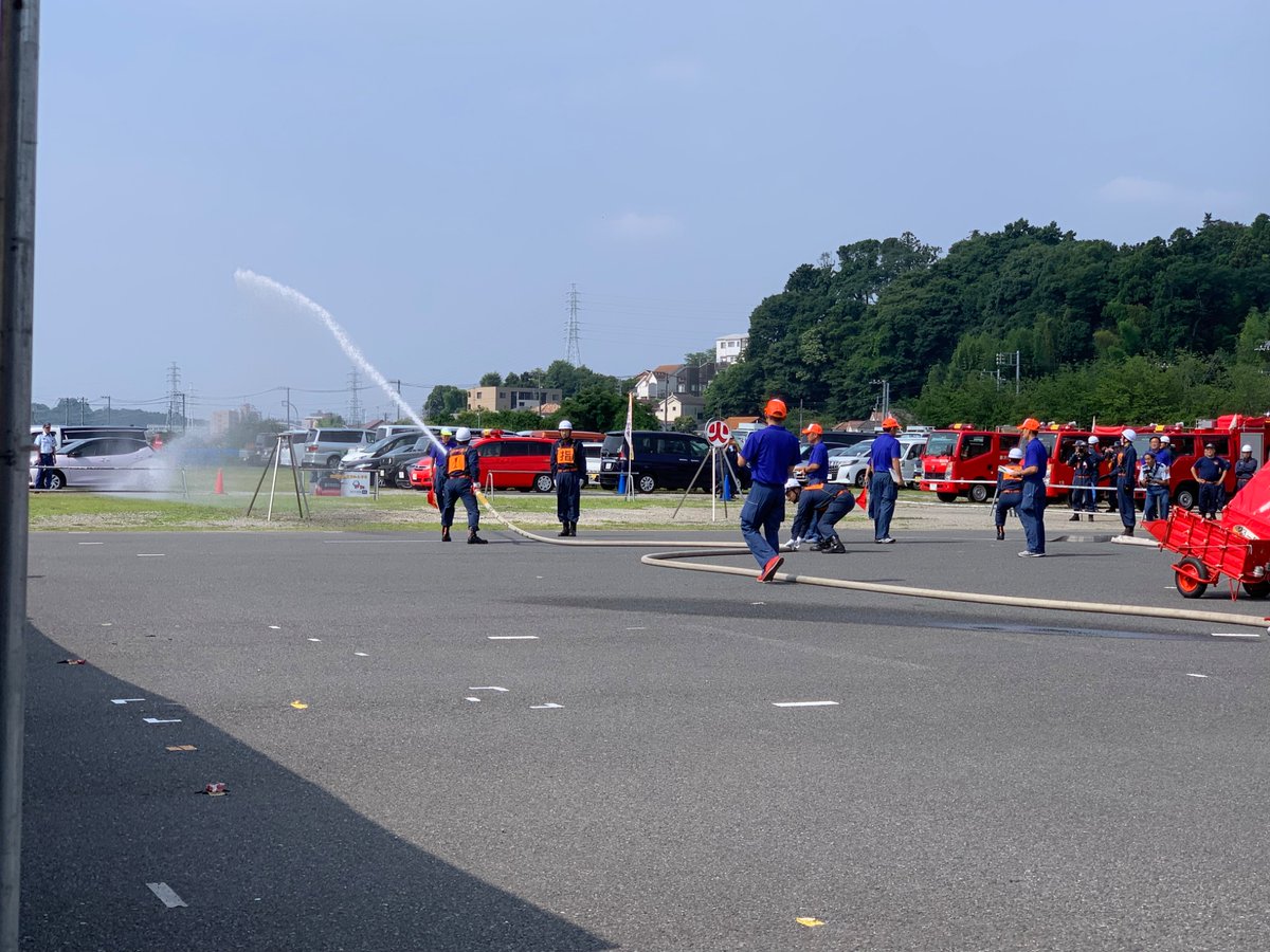 kamioeri_fj's tweet image. 7/6今朝は、第73回藤沢市消防団消防操法大会を見学させて頂きました。
ポンプ車4人操法で競う大会。
日頃から地域住民の生命、身体、財産を守るため、ご尽力頂いている消防関係者の皆様には感謝の念に堪えません。ありがとうございます。
#神尾江里、#藤沢市、#藤沢市議