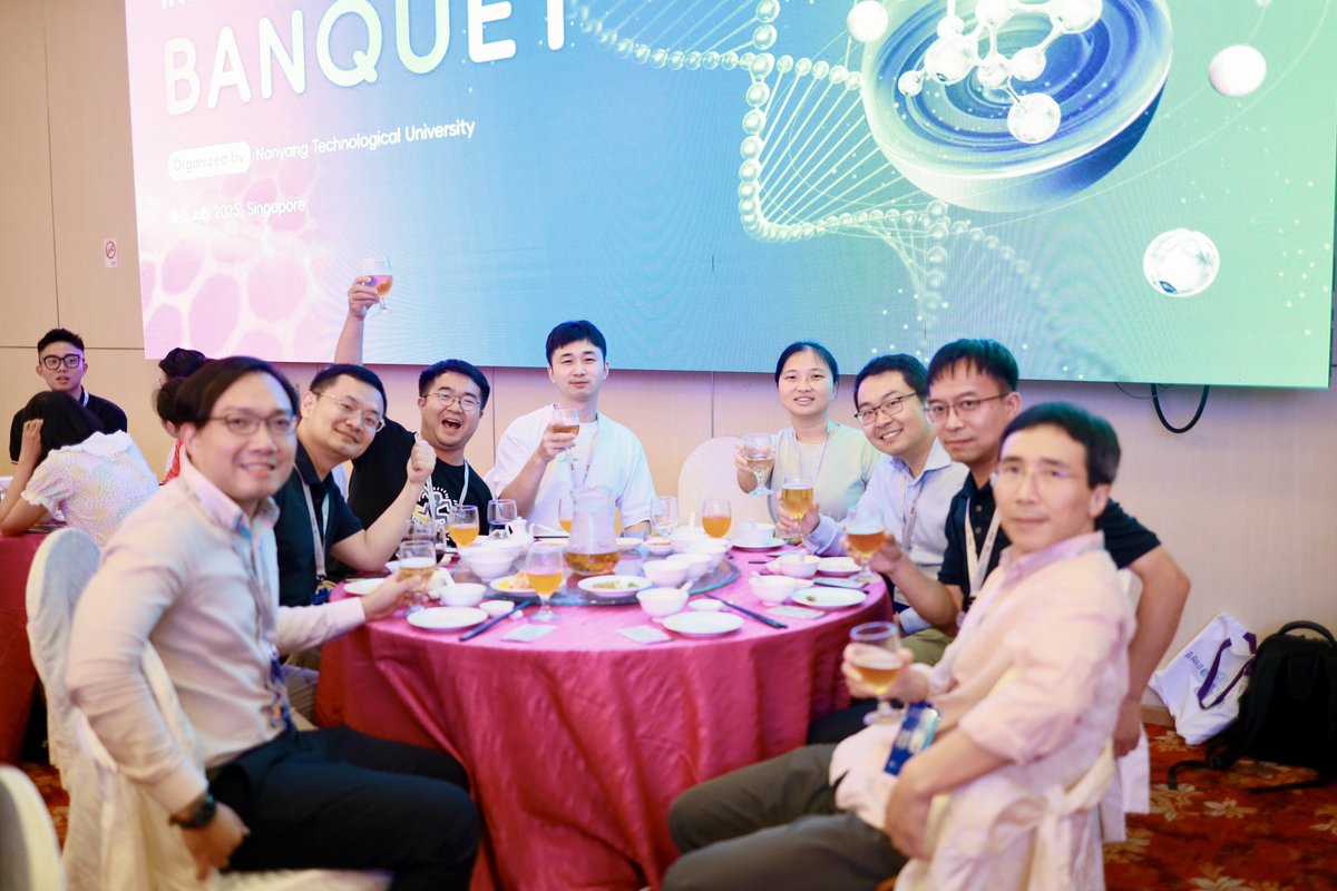 Leiting Zhang (@leitingzhang) on Twitter photo Had a wonderful week in Singapore, on the NTU campus. I’d like to thank Prof. Xing Yi Ling, Editor-in-Chief of the ACS Applied Materials Portfolio, for organizing this excellence conference, where the East meets the West. I’d also like to thank Prof. Hong Jin Fan and Prof. Jijian Had a wonderful week in Singapore, on the NTU campus. I’d like to thank Prof. Xing Yi Ling, Editor-in-Chief of the ACS Applied Materials Portfolio, for organizing this excellence conference, where the East meets the West. I’d also like to thank Prof. Hong Jin Fan and Prof. Jijian