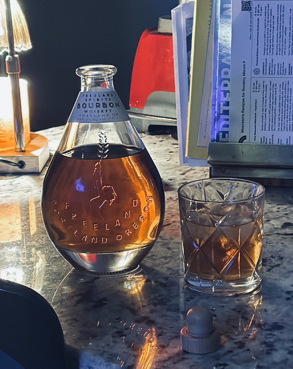 DenersonC's tweet image. #Freeland Portland Oregon