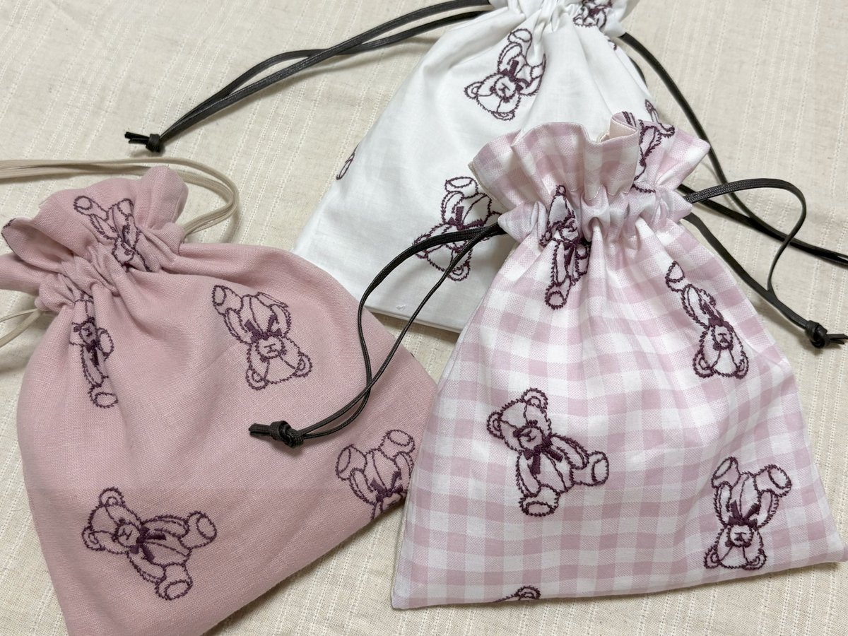 くまちゃん刺繍の生地で巾着を制作してみました♪
大塚屋オリジナル刺しゅう「My Teddy Bear」
📍otsukaya.co.jp/store/products…