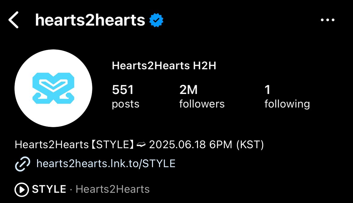 Hearts2Hearts Charts (@h2h_charts) on Twitter photo .<a href="/Hearts2Hearts/">Hearts2Hearts</a> has surpassed 2 Million followers on Instagram. 🎉
#Hearts2Hearts #하츠투하츠 .<a href="/Hearts2Hearts/">Hearts2Hearts</a> has surpassed 2 Million followers on Instagram. 🎉
#Hearts2Hearts #하츠투하츠