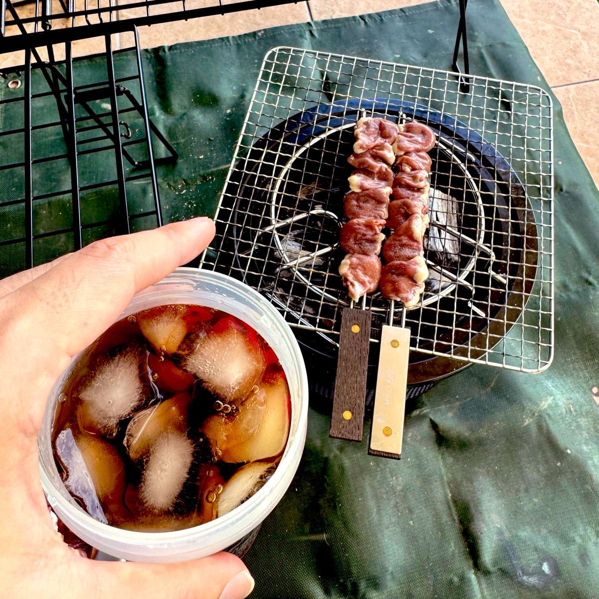 庭で一人でこれは贅沢すぎるやろ。