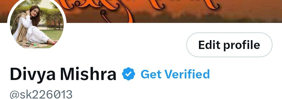 जिन जिन भाई बहन को नोटिफिकेशन नहीं मिला है।  
फ़ॉलो और RT और कमेंट करके बताओ 100 भाई बहन को फॉलो बैक मिलेगा..!
RT 🙏