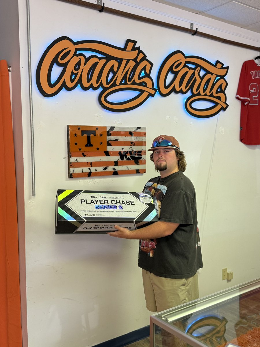 RemingtonYoung's tweet image. Tennessee Card Shop I’ve opened, drove up an dropped off inventory.
You only appreciate a win if you lose, and you only know how successful feels from a failure. -Coach Young