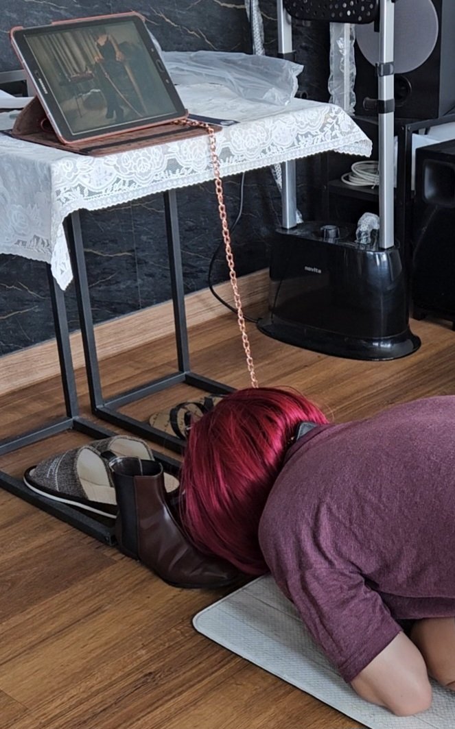 Good afternoon <a href="/DominaCaittrin/">Domina Caittrin | Singapore Femdom</a>.🙇‍♀️ 

I am owned by Mistress Caittrin, I will only worship Mistress 🙏 
I am owned by Mistress Caittrin, I will only obey Mistress 🙇‍♀️
I am owned by Mistress Caittrin, I will only serve Mistress 🍷