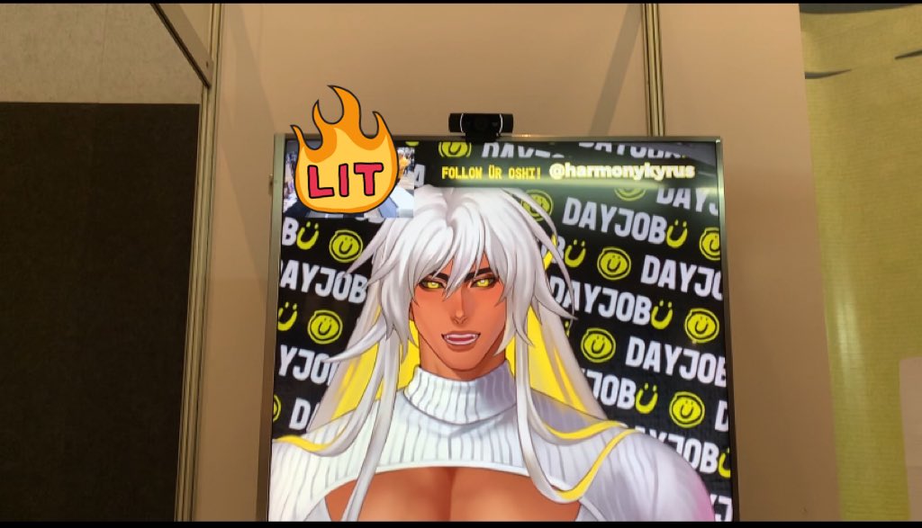 Got pulled to chatt with <a href="/Harmony_Kyrus/">Harmony Kyrus 💫✨INVICTA</a>, it was so sudden i got nervous kdmsmsskks

DO VISIT <a href="/dayjobuTV/">DayJobÜ 🙂</a> BOOTH HERE AT POTA!! We also left some of our leftover onlive dayjobu merch there :3