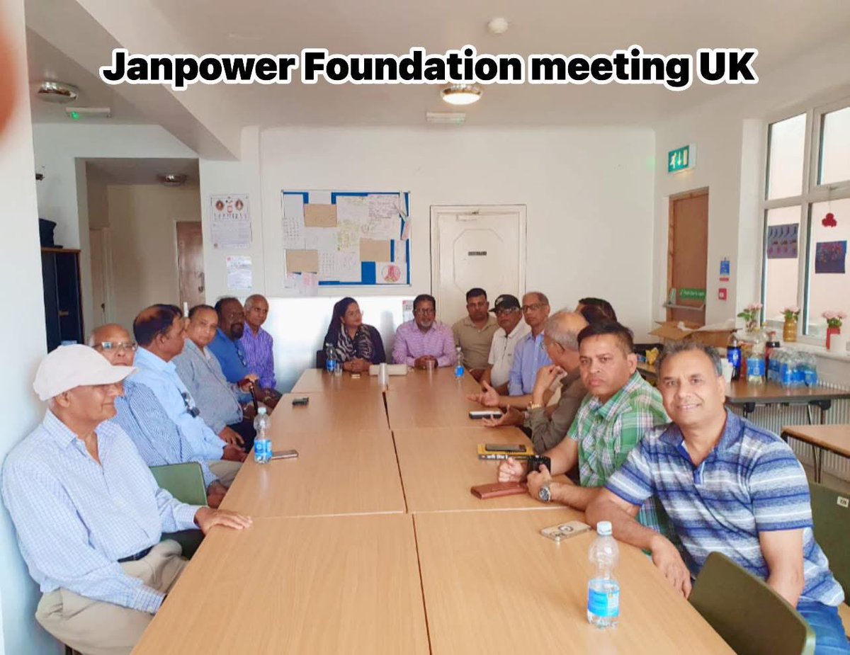 DrRohinighavari's tweet photo. आज इंग्लैंड UK में #Janpower Foundation की वाल्मीकि एवं रविदासिया समाज की सामूहिक राउंडटेबल बैठक हुई जिसमें हर तरह के मुद्दों पर चर्चा हुई !!
मेरे व्यक्तिगत जीवन पर चल रही लड़ाई पर भी समाज के लोगों ने अपने विचार रखे एवं अंत में पूरी सच्चाई सुन मेरे साथ खड़े हुए और आशीर्वाद दिया !!
एक बात बिल्कुल सच है जीत हमेशा सच्चाई की ही होती है !!
#womenfightforjustice