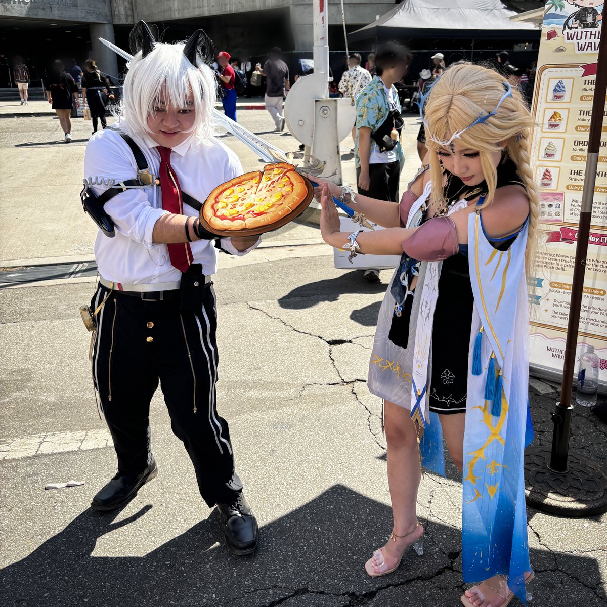 Cartethyia still doesn't approve of the Pizza Tropicale 😔 <a href="/_rice_cosplay/">Rice/白饭🍚🐹</a> 

#wuwa #wutheringwaves  #cartethyia #zani #wuwacosplay