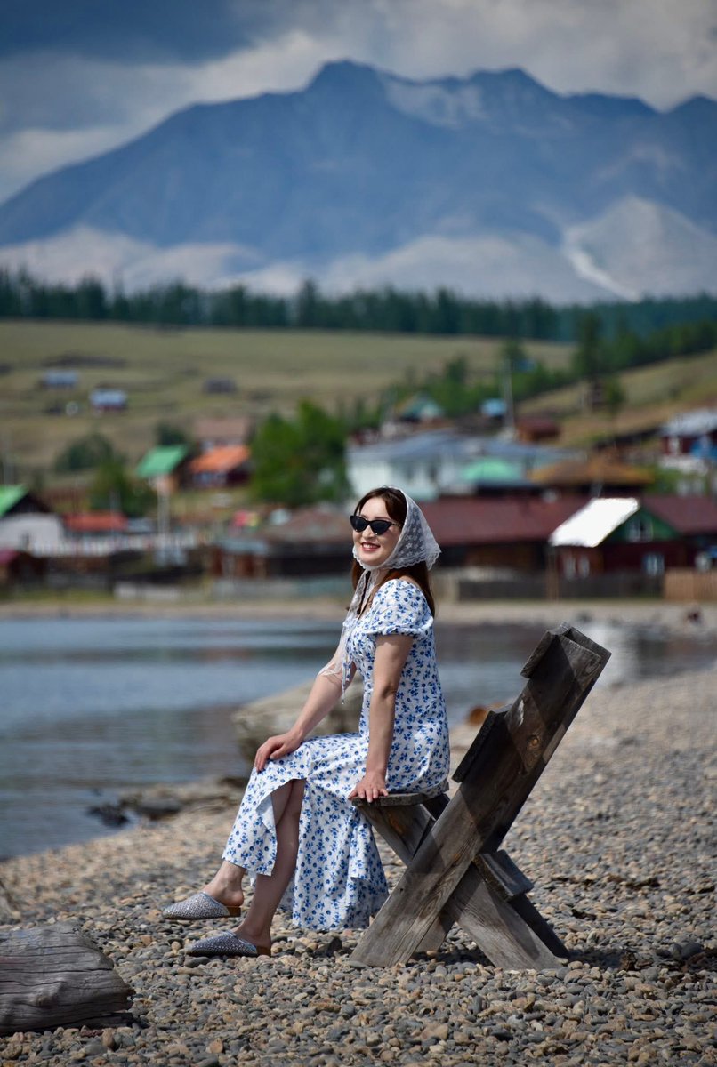 Ханхын эрэг дээр нэг удаа дурсамж бүтээв