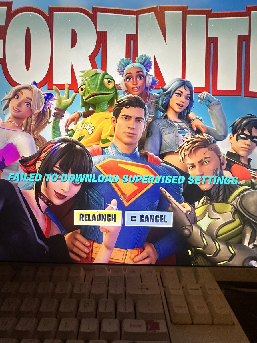 maioooon12's tweet photo. @FortniteStatus Fix the “failed to download supervised settings” on pc. I’ve tried troubleshooting possible, but didn’t work. Its likely an issue on epic’s end even though you guys claimed to have fixed it, but many players are still facing this problem you chose to ignore https://t.co/dgvLonQ8nK