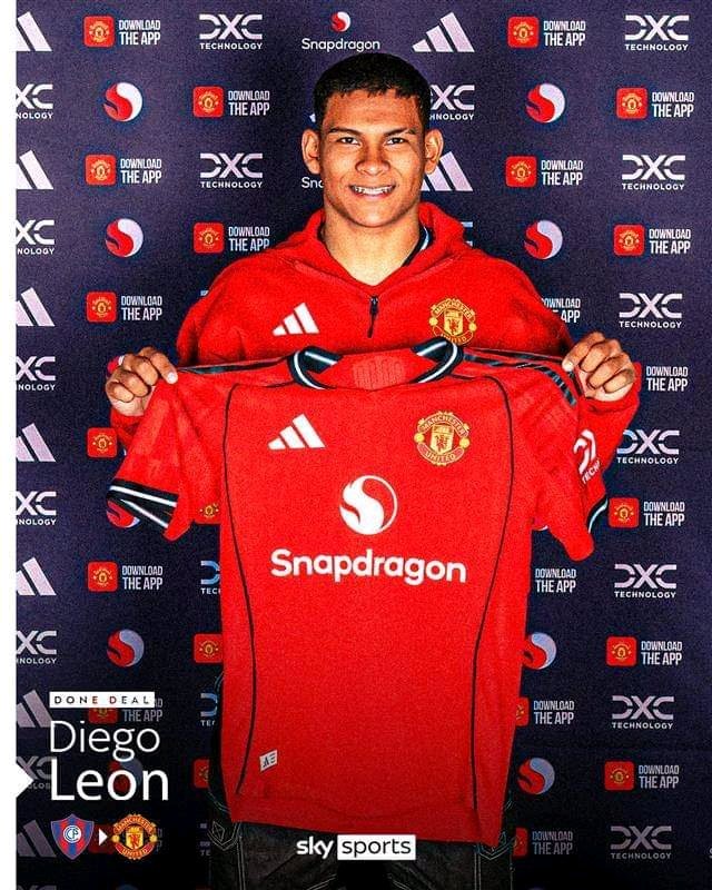 🛑 He was born on April 3, 2007, in Colonia Yguazú, Paraguay, to Brígida Blanco.

🛑 He is a left-footed player who operates as a left back and joined Cerro Porteño's academy at the under-14 level, starting his senior career with the club.

🛑 He has gained recognition as "one of