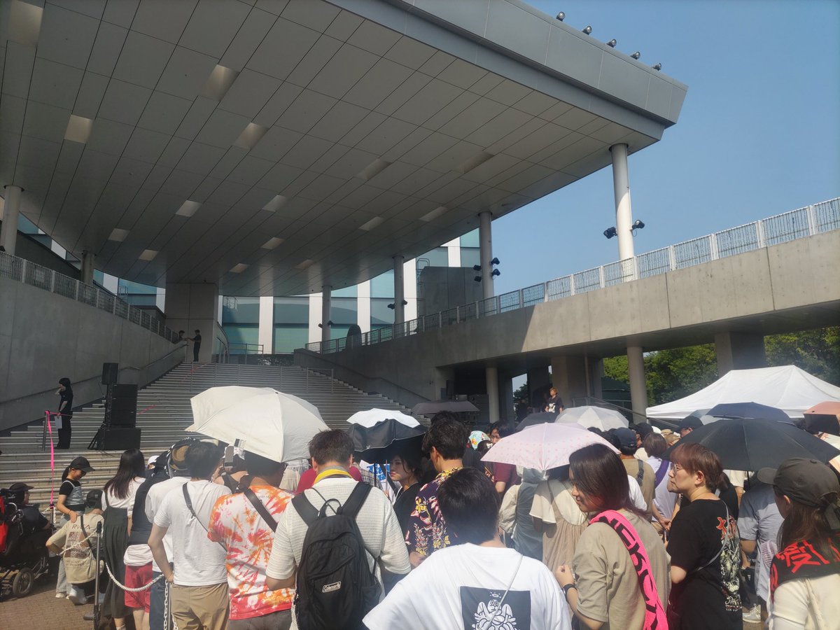 日傘まつり（笑）
始まったら閉じるだろうけど