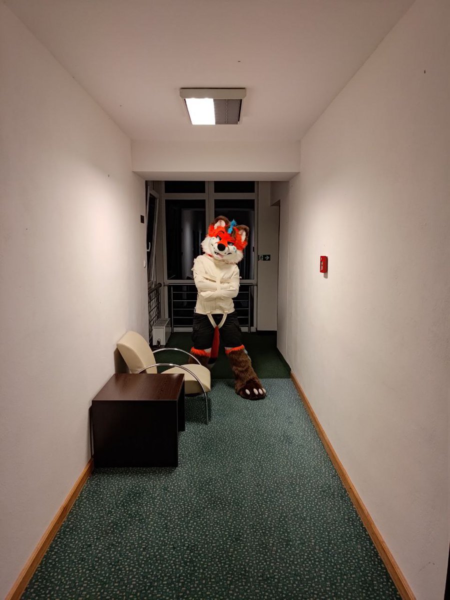 Night journey in the hotel 📏🧥