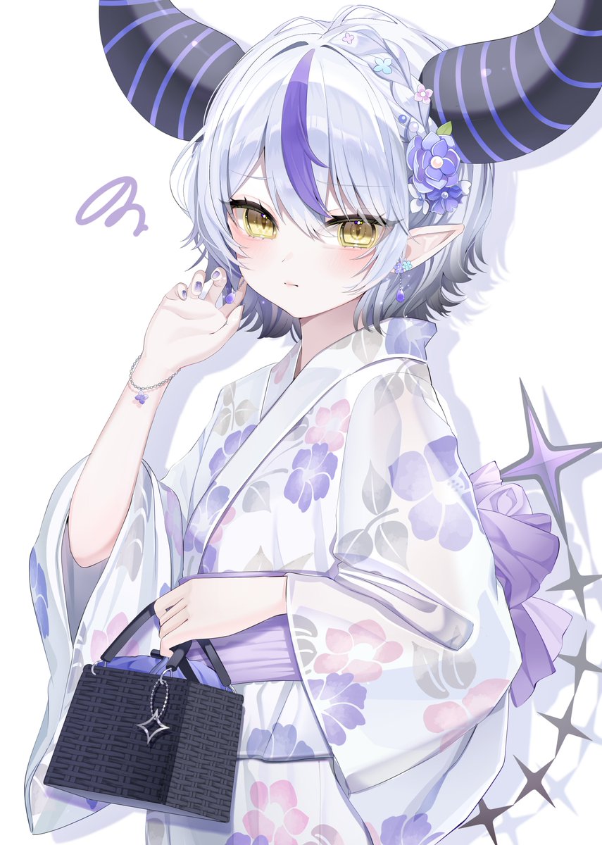 「髪？巻いたけど・・・。だから何だよ///」

#laplus_artdesu