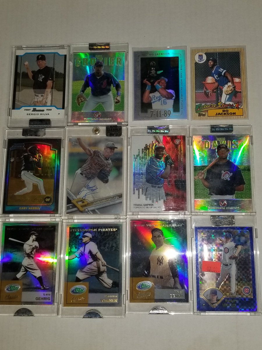 LimitedCards's tweet image. 🤩GROWING GIVEAWAY🤩
🙏💯 To say thank you we will be giving away one item from the box pictured for EVERY 5 re-posts! 💥💥
To enter do the following:
✔️1) Re-post this post
✔️2) Tag 3 friends in a reply
🔁The more re-posts the bigger the prize. Again, one item will be…