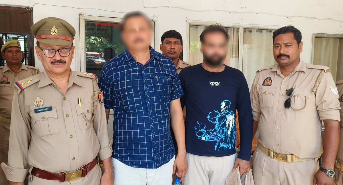 .थाना विन्ध्याचल पुलिस द्वारा मारपीट, गाली-गुप्ता व धमकी के अभियोग से सम्बन्धित 02 अभियुक्त गिरफ्तार —
#UPPolice #Mirzapur