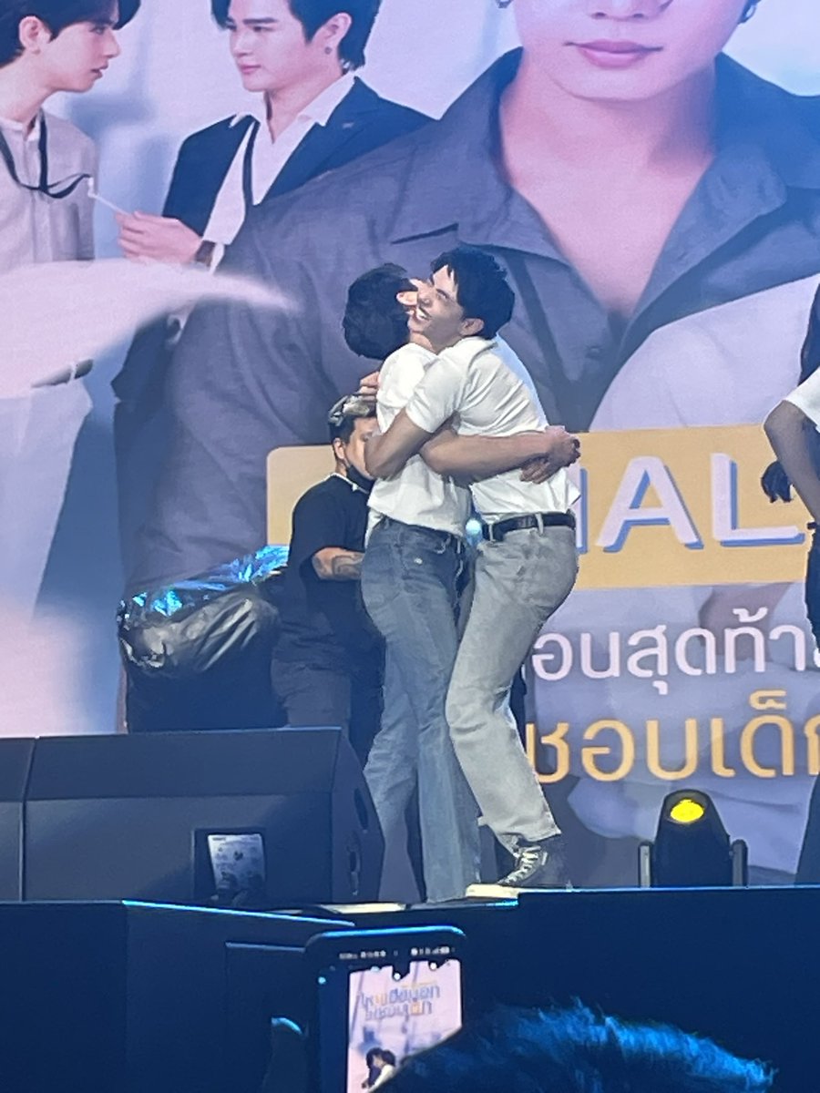 PikUkulala's tweet photo. คู่ยุ่นปันปันคือน่ารักมากกกกกก หล่อมากกกก
#MystubbornFinalEp #yoonpsn #punnchira #yoonpunpun https://t.co/K1eVddOiz3